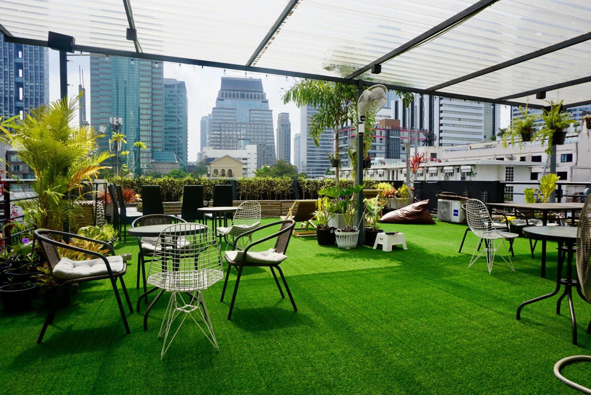 Silom Soi 3 Hash Apartment Hip And Funky With Rooftop View Bangkok Eksteriør billede